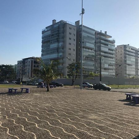 Apto Frontal Ao Mar Com Internet E Tv Apartman Bertioga Kültér fotó